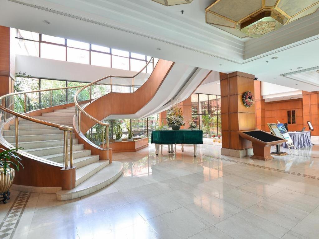 Cypress Hotel Jin Jiang Шанхай Экстерьер фото