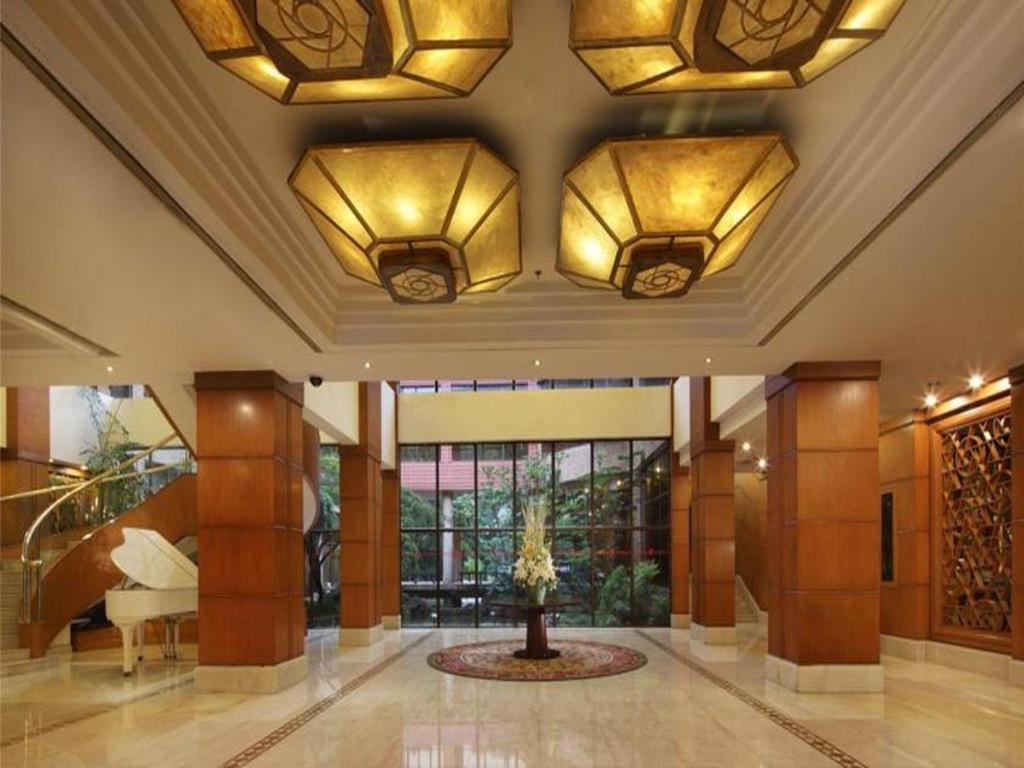 Cypress Hotel Jin Jiang Шанхай Экстерьер фото