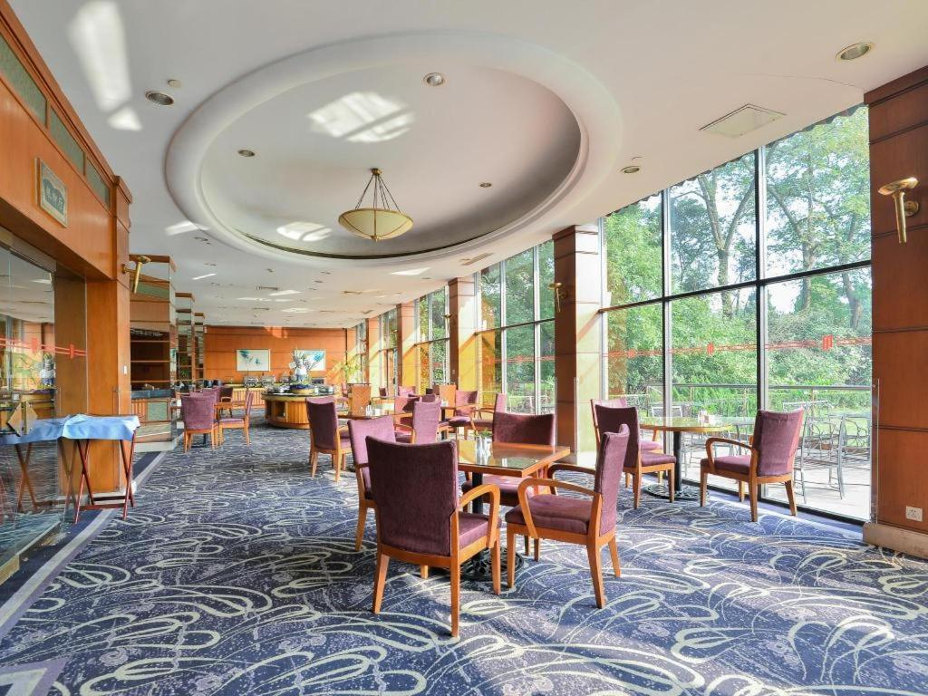 Cypress Hotel Jin Jiang Шанхай Экстерьер фото